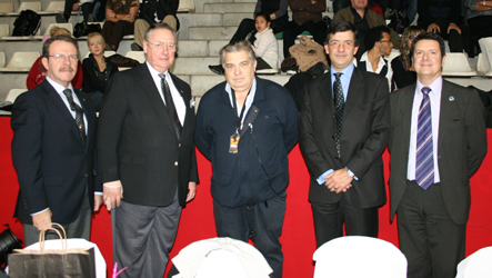 Adhesi de la UCWDC a la IDSF | Federaci Catalana de Ball Esportiu